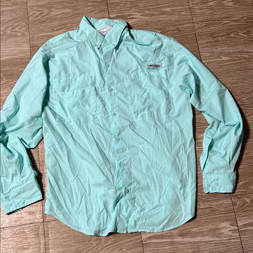 Columbia Women's Aqua Button Down Shirt